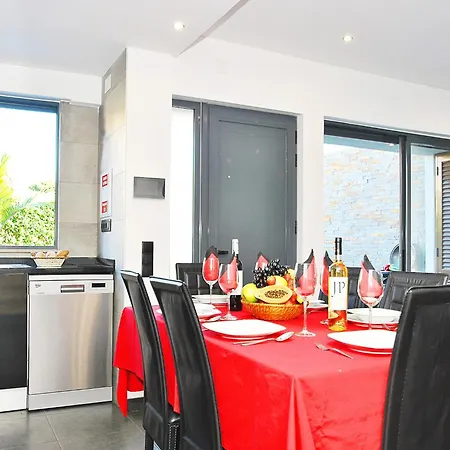 Holiday Home Albufeira Near Golden Beaches Villa