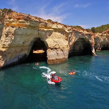 Holiday Home Albufeira Near Golden Beaches * Albufeira